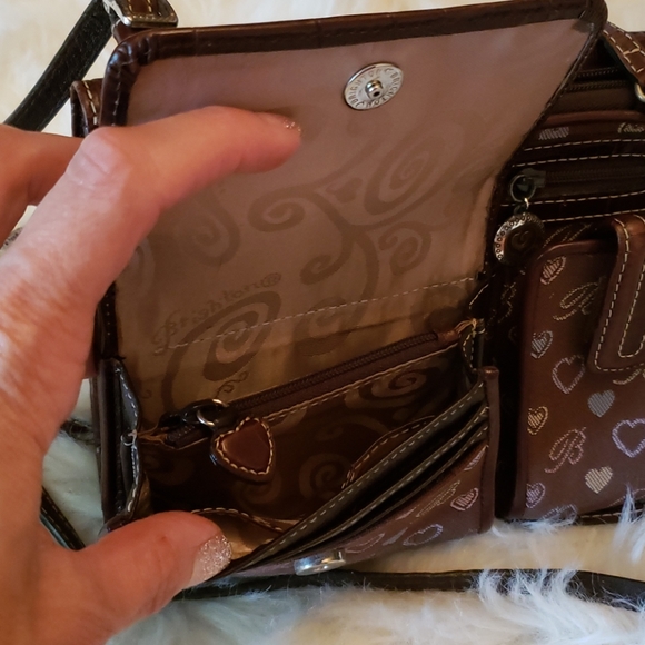 Brighton crossbody - Picture 3 of 8